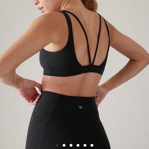 NWT Athleta sports bra in black